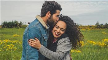 كيف تحافظ على الحب بعد الزواج