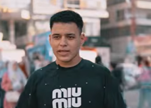 تبلغ شريكك بكل الفلوس اللي معاك؟