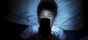 مخاطر استخدام الشاشات الرقمية