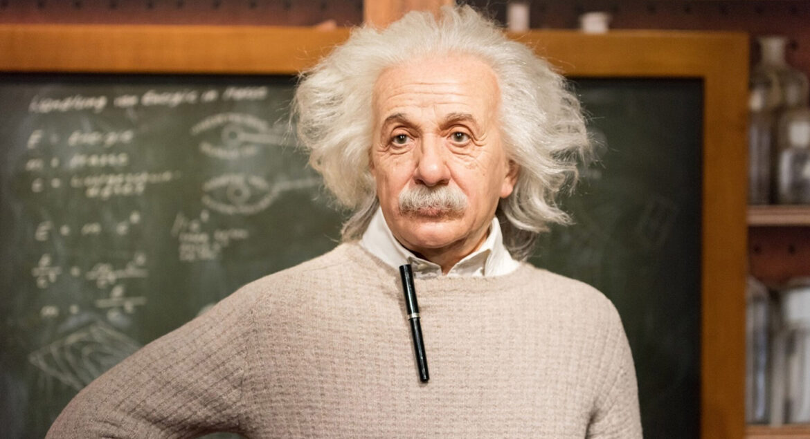 رحيل ألبرت أينشتاين