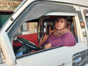 مصريات في مهن خارج المألوف