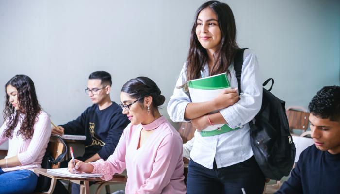أول يوم جامعة