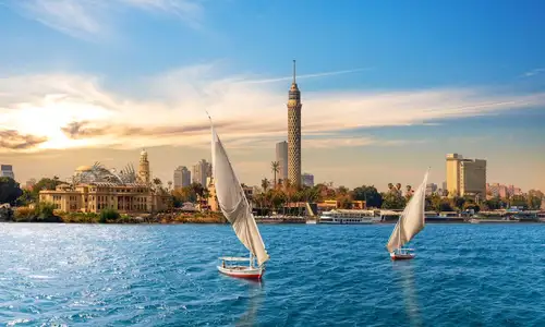 فسح للشباب في القاهرة 