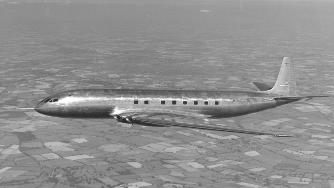 انطلاق الطائرة «كوميت -1» 1952